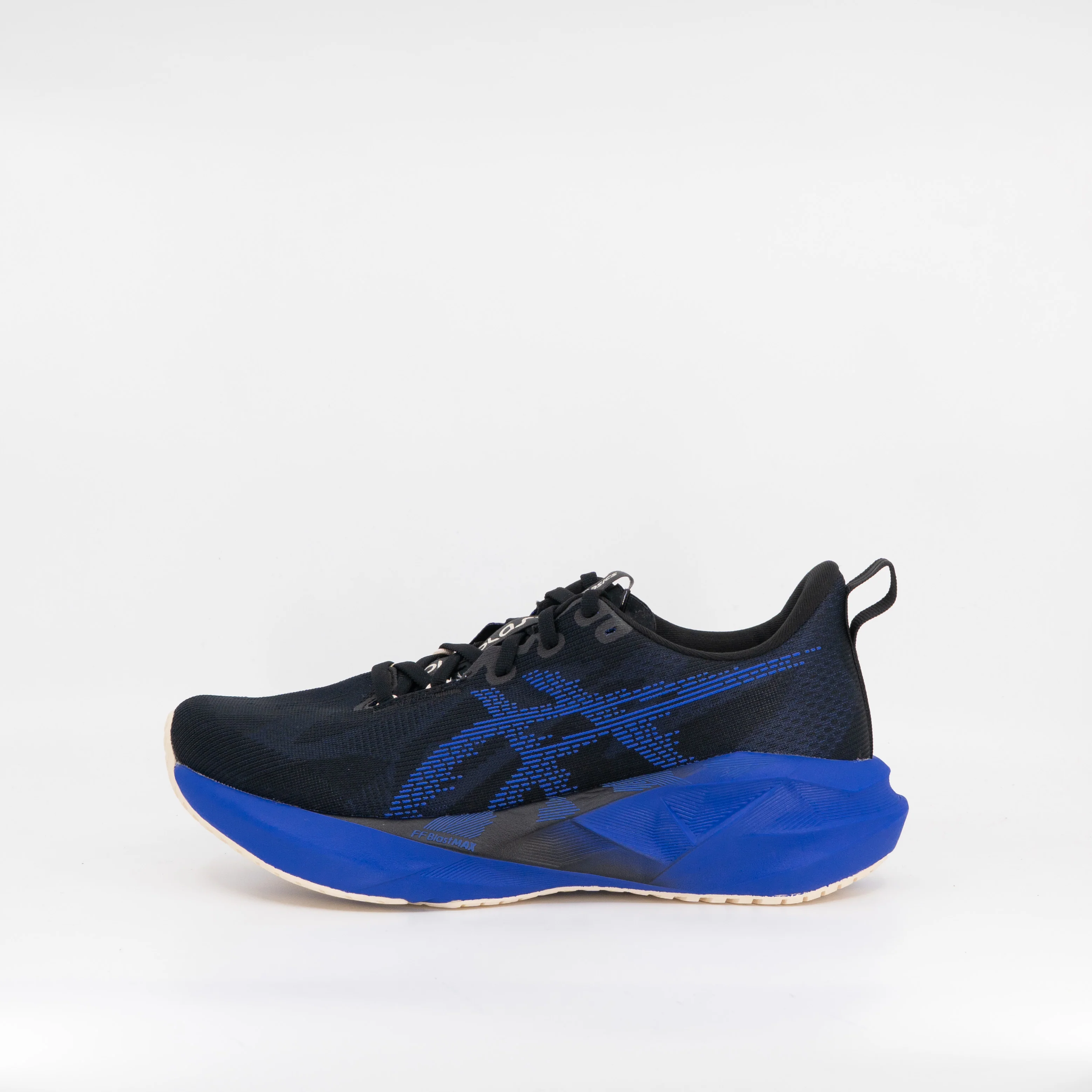 Asics Novablast 5 (2E Wide) Mens Black/Cobalt Burst - Image 2