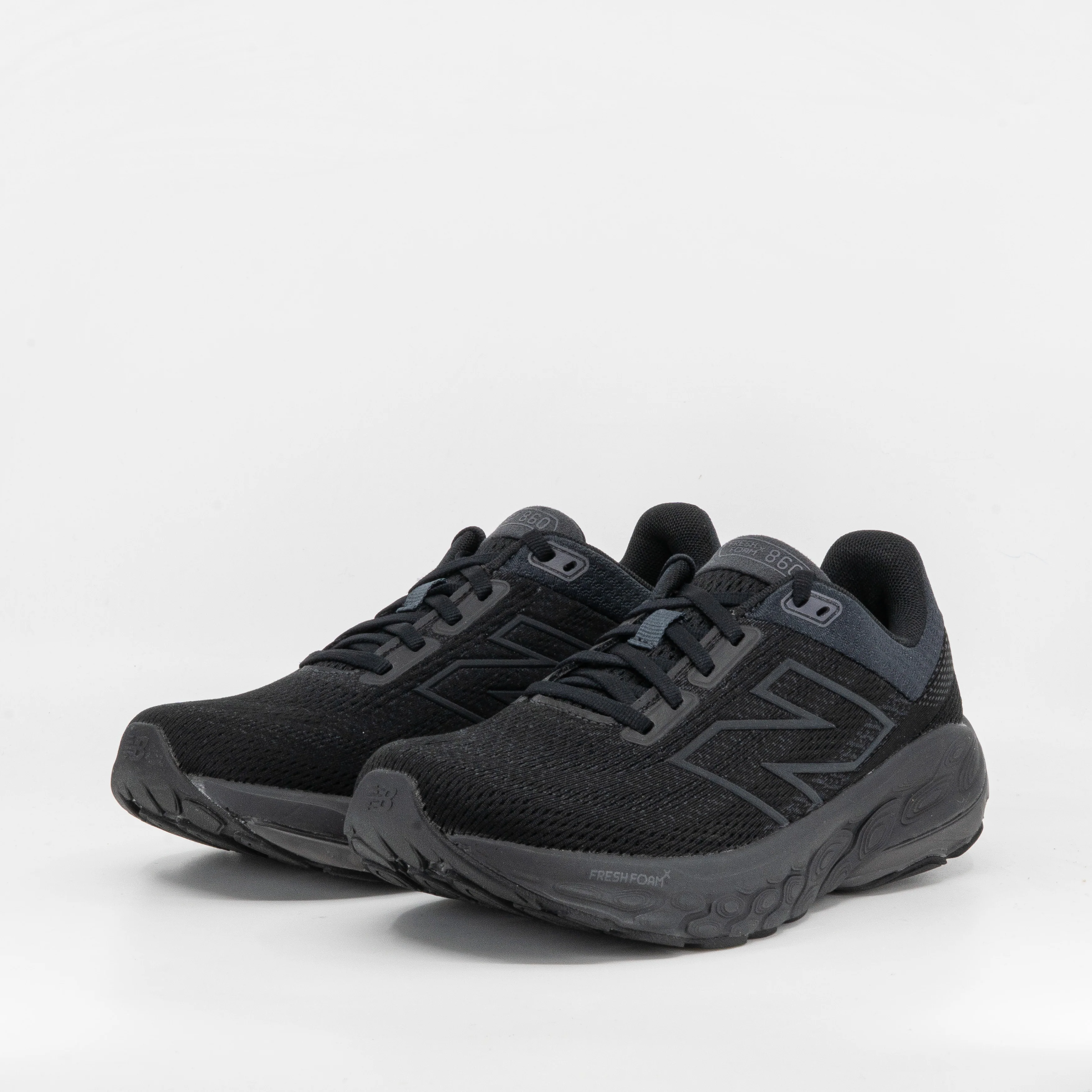 New Balance 860v14 (D Wide) Womens Black/Black